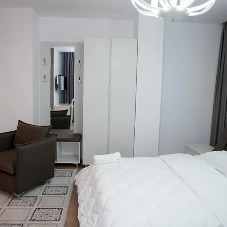 Hotel Kashar 3a *